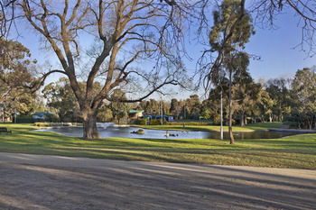 Best Western Melbourne's Princes Park Motor Inn - Perth Resorts 0