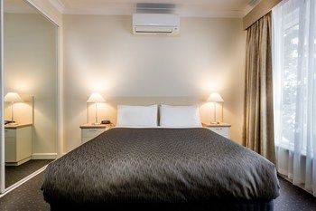 Best Western Melbourne's Princes Park Motor Inn - Perth Resorts 8