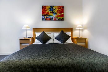 Best Western Melbourne's Princes Park Motor Inn - Perth Resorts 30