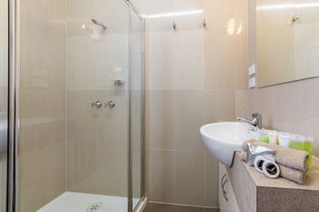 Best Western Melbourne's Princes Park Motor Inn - Perth Resorts 43