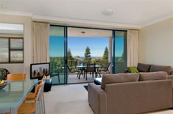 Santorini Twin Waters - Accommodation Perth 2