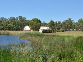Madigan Wine Country Cottages - Accommodation Perth 89