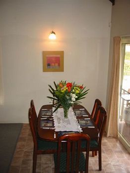 Madigan Wine Country Cottages - Accommodation Perth 14