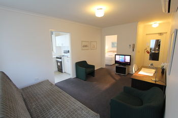 Drummond Apartments Services - Accommodation Perth 0