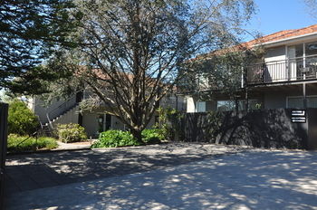 Buckingham International Serviced Apartments - Accommodation Perth 1