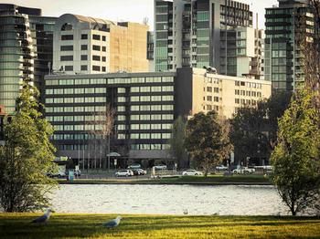 Mercure Melbourne Albert Park - Perth Resorts 66