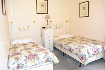Georgian Court Bed & Breakfast - Accommodation Perth 5