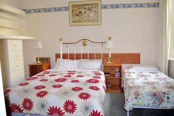 Georgian Court Bed & Breakfast - Accommodation Perth 8