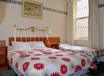 Georgian Court Bed & Breakfast - Accommodation Perth 14