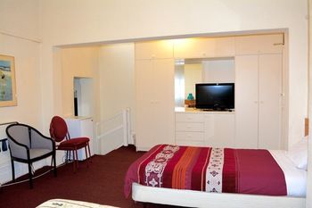 Georgian Court Bed & Breakfast - Accommodation Perth 22