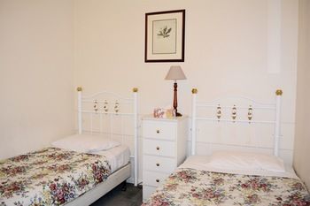 Georgian Court Bed & Breakfast - Accommodation Perth 32