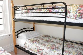 Georgian Court Bed & Breakfast - Accommodation Perth 52