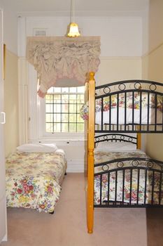 Georgian Court Bed & Breakfast - Accommodation Perth 54