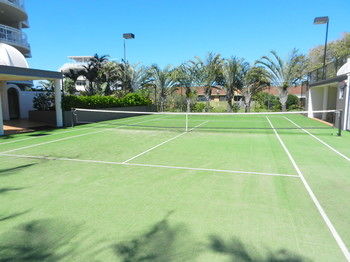 Beachside Resort - Kawana Waters - Accommodation Perth 22