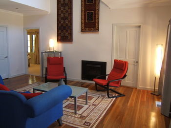 Whispering Pines Chalet & Cottages - Accommodation Perth 16