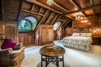 A Camelot Tower & Penthouse - Perth Resorts 32