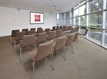 Ibis Melbourne Glen Waverley - Accommodation Perth 9
