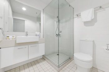 Docklands Private Collection Of Apartments - Digital Harbour - Accommodation Perth 13