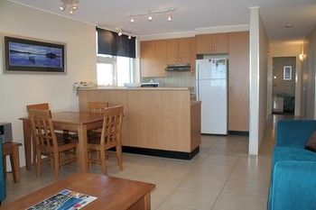 84 The Spit - Perth Resorts 82