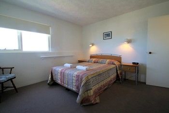 84 The Spit - Perth Resorts 104
