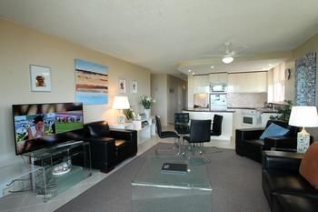 84 The Spit - Perth Resorts 105
