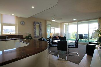 84 The Spit - Perth Resorts 107