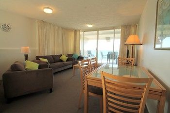 84 The Spit - Perth Resorts 111