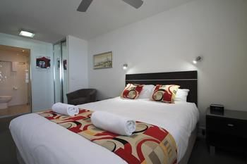 84 The Spit - Perth Resorts 134