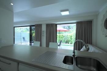 84 The Spit - Perth Resorts 153