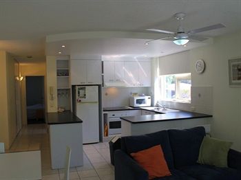 84 The Spit - Perth Resorts 10