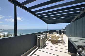 Malibu Mooloolaba - Perth Resorts 5