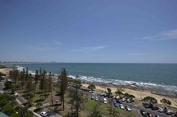 Malibu Mooloolaba - Perth Resorts 6