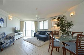 Malibu Mooloolaba - Perth Resorts 14
