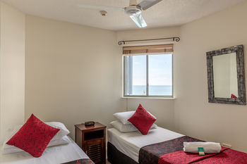 Malibu Mooloolaba - Perth Resorts 49
