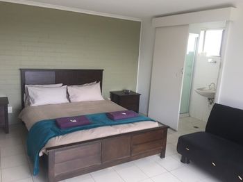 Sinclairs Country Retreat - Accommodation Perth 25