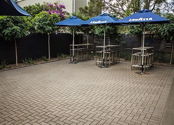Sunnyside Tavern - Accommodation Perth 9