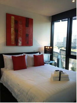 Docklands Executive Apartments - Accommodation Perth 1