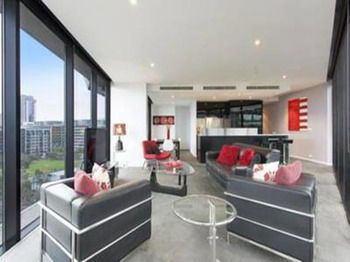 Docklands Executive Apartments - Accommodation Perth 4
