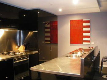 Docklands Executive Apartments - Accommodation Perth 15