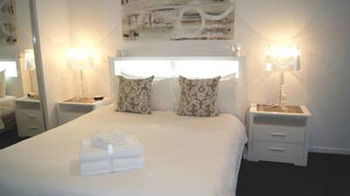 Docklands Executive Apartments - Accommodation Perth 21