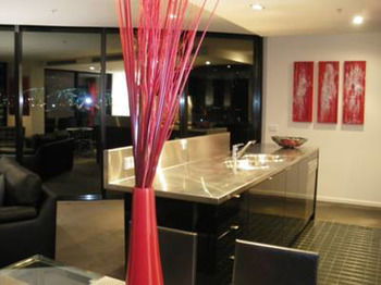 Docklands Executive Apartments - Accommodation Perth 31
