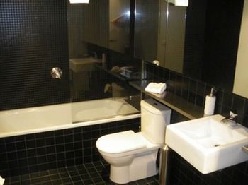 Docklands Executive Apartments - Accommodation Perth 40
