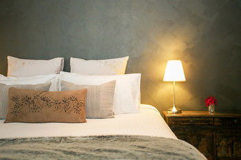 Lilies Luxury Retreats - Accommodation Perth 35