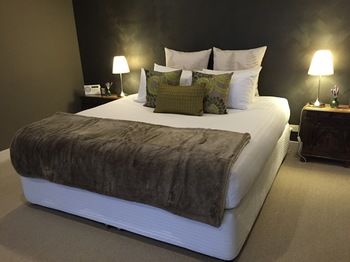 Lilies Luxury Retreats - Accommodation Perth 50