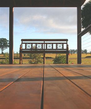 Lilies Luxury Retreats - Accommodation Perth 7
