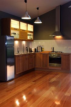Lilies Luxury Retreats - Accommodation Perth 10