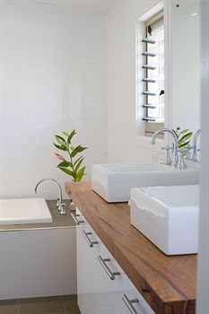 Lilies Luxury Retreats - Accommodation Perth 11