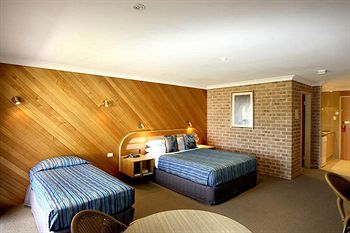 The Hermitage Motel - Accommodation Perth 35