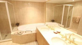 The Hermitage Motel - Accommodation Perth 38