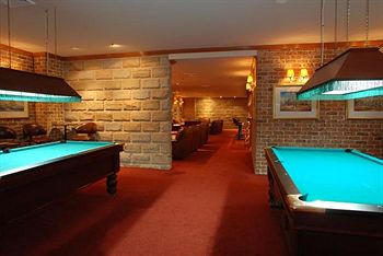 The Hermitage Motel - Accommodation Perth 5